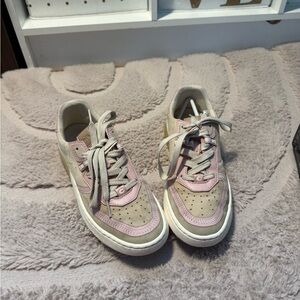 Pink coach shoes